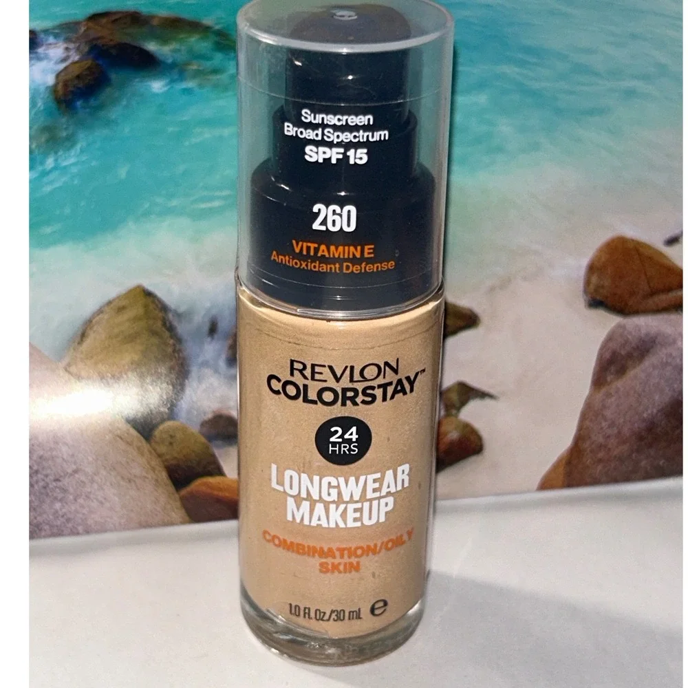 Revlon‎ Colorstay Longwear Combination Oily Skin Foundation 260 Light Honey